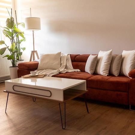 Bleyer Haus Central Apartment 拉迪亚 外观 照片