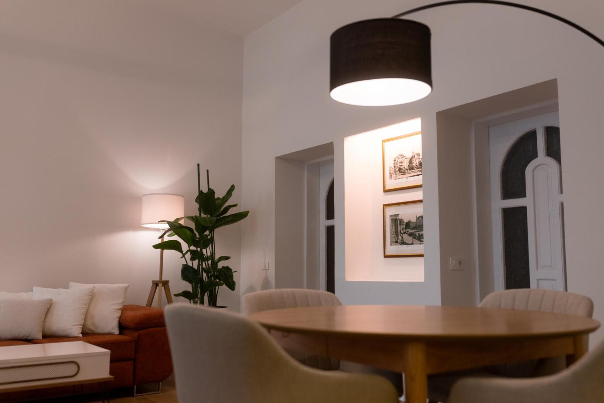 Bleyer Haus Central Apartment 拉迪亚 外观 照片